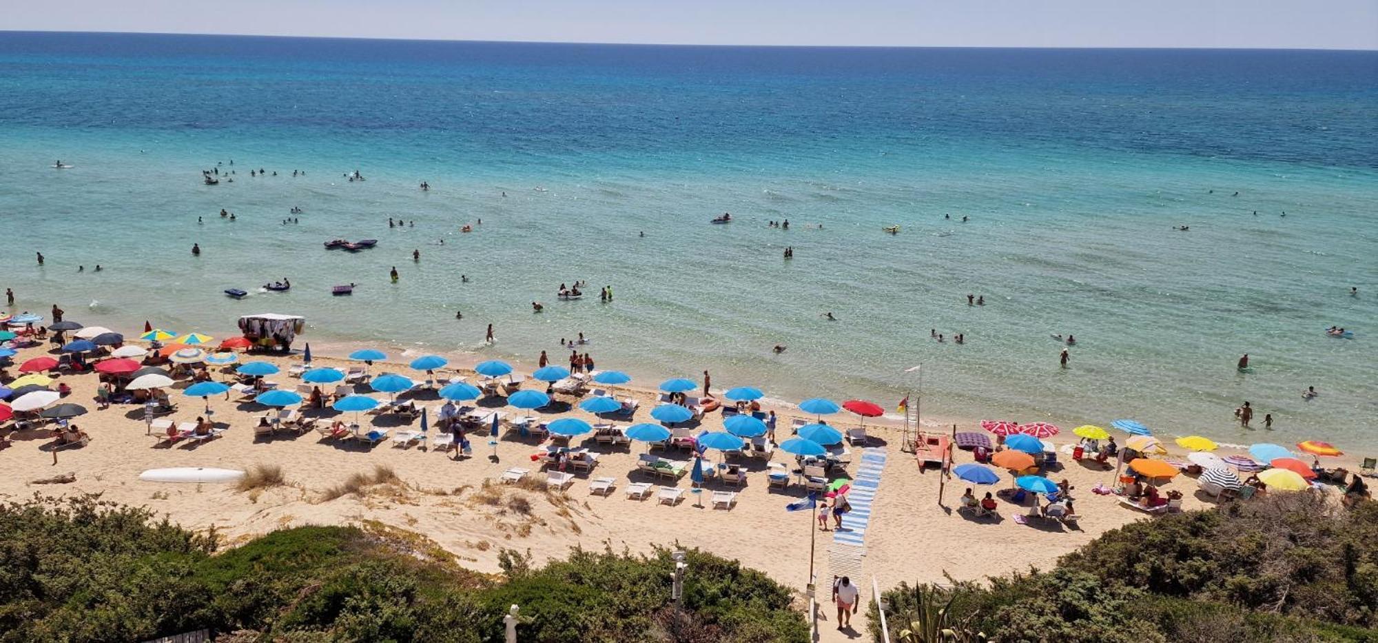 Hotel Caraibisiaco Sul Mare 贝瓦尼亚圣彼得 外观 照片