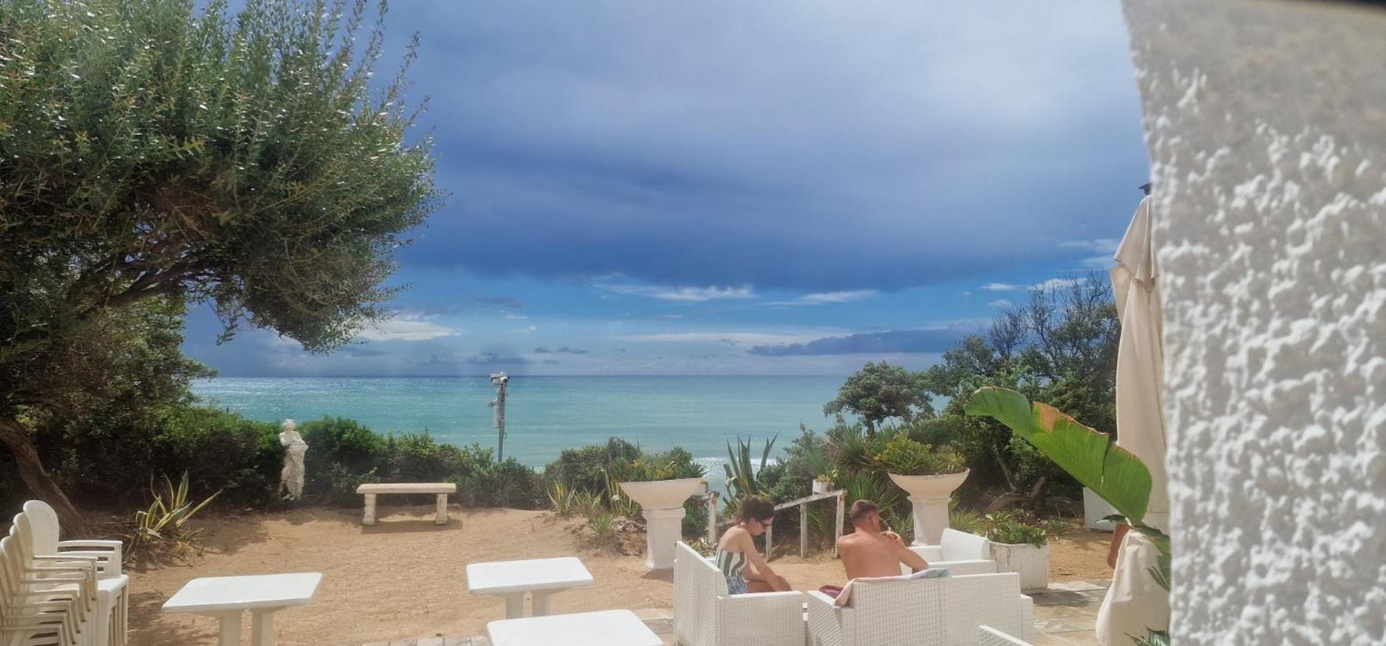 Hotel Caraibisiaco Sul Mare 贝瓦尼亚圣彼得 外观 照片