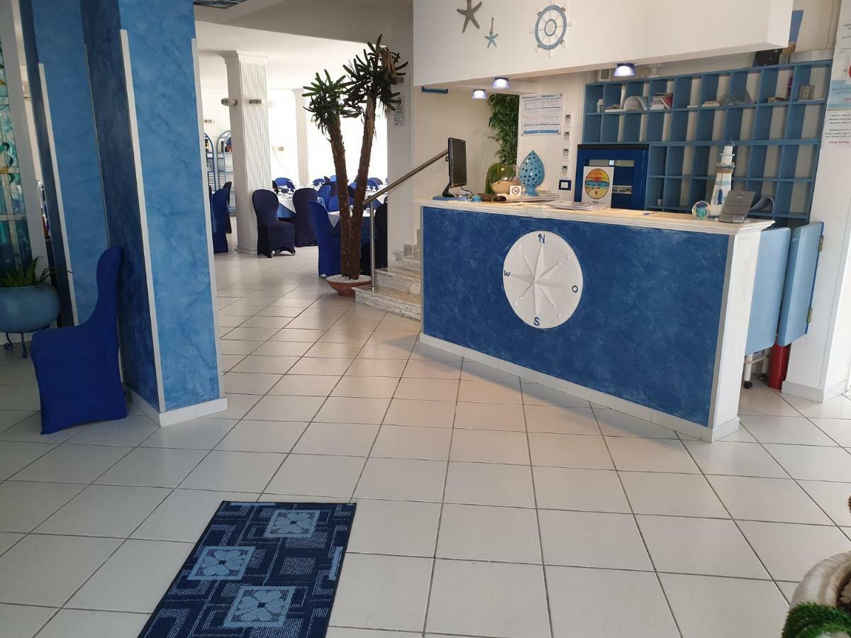 Hotel Caraibisiaco Sul Mare 贝瓦尼亚圣彼得 外观 照片